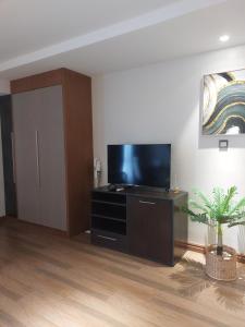 Luxury Studio Apartment- One Euphoria