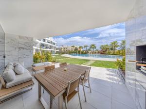 Lakes24 Infinity - 2 Bedrooms Apt