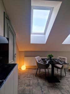 Cozy Central Studio