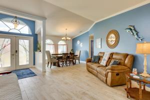 Saltwater Pool & Firepits: Cape Coral Home
