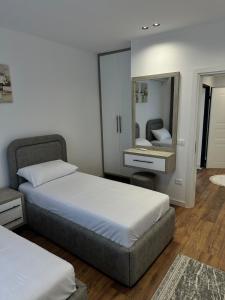 LuxurySuites1