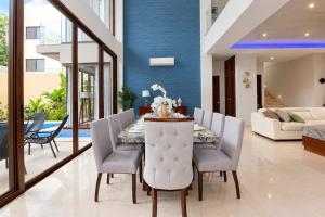 Villa Almarez Private Luxury Retreat