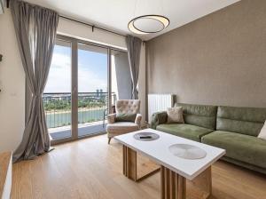 BW Lux View
