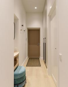 Dandelion Apartments Raina