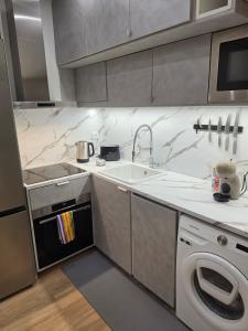 Centrally Located Lisbon Apartment