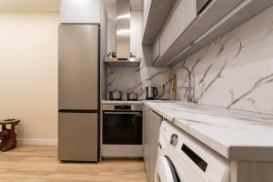 Centrally Located Lisbon Apartment