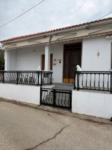 Villa Maronia