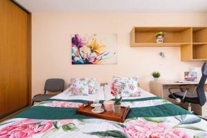 Grzegórzecka Family Apartments with Balcony & Parking Cracow by Noclegi Renters