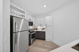 Luxury 1BR, Cinema, Pool, Gym, PGA Frisco