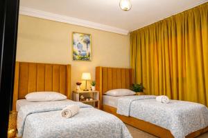 Cozy equipped apartment near train station facing Hilton luxury comfort