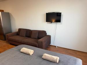 KEY Accommodation Zderadova 6