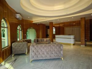 Sarais Farm Resort