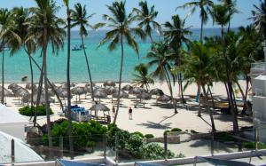 SERENARA STUDIOS and SUITES playa LOS CORALES