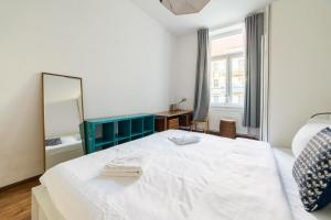 Jeżyce Peaceful Living Apartment by BookingHost