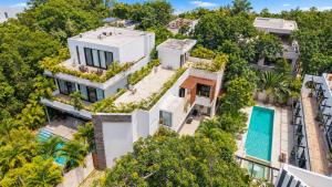 Elegant Villa Stay Gated Place Full Concierge