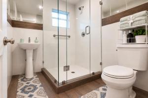 Private Queen Room in Wynwood, Shared Home