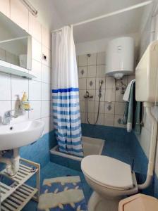 Apartment with A - C in Krk-Insel Krk 51806