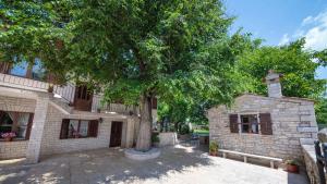 Apartments with A - C in Matohanci-Istrien 44563