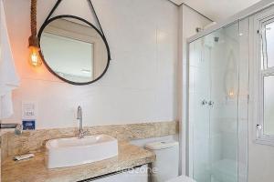 Apto. em Cond. c Piscina e Vista Mar VHB2206