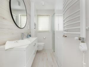 Apartment with balcony, close to the beach, pool