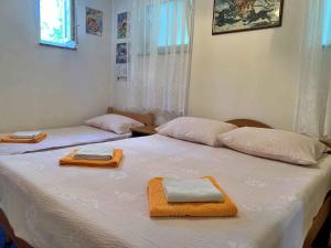 Apartment near Beach in Silo-Insel Krk 41371