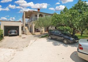 Apartment with A - C in Fazana-Fazana (Region) 44303