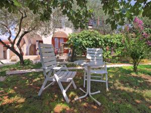 Apartment with A - C in Fazana-Fazana (Region) 44303