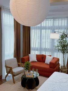 Dreamy trích sài-netflix-máy chiếu-40m2-5m ra hồ tây