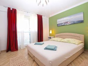 Apartments near Beach in Medulin-Istrien 44420
