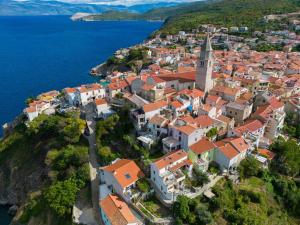 Apartment near Lake in Vrbnik-Insel Krk 58320