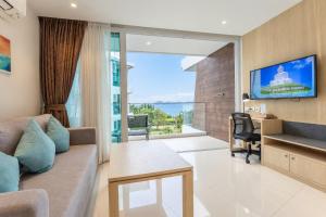 1BR Seaview Walk to Beach - Beach Front 5306
