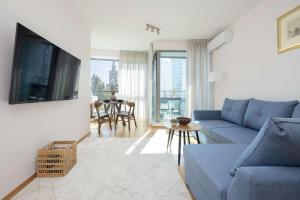 Exceptional air-conditioned studio Warsaw Grzybowska 3 by Heyrent