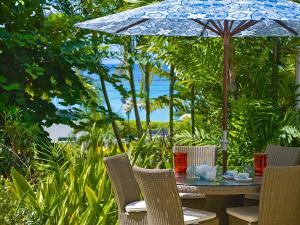 Elegant 2 bedroom apt private pool beach access - Moonshadow