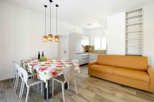 Holiday Home with Pool in Valbandon-Istrien 51191