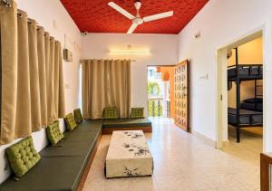 Hostarica Hostel