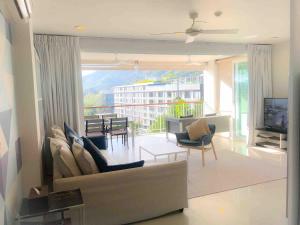 Surin Park 2 Bed Mountain View by Destada