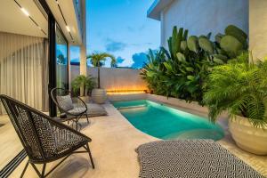 Amare Villas 1 - Luxury Modern Villa in Umalas