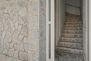 Vasilis Guesthouse by the Airport