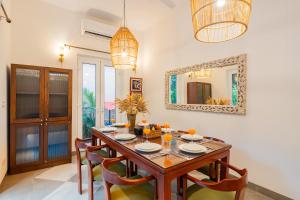 ELIVAAS Signature Casa Isla Heritage-Style 4 BHK Retreat with Private Pool, Balconies, Pillared Verandah & Landscaped Garden