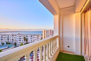 Oceanfront 2BR by Hassan II Mosque