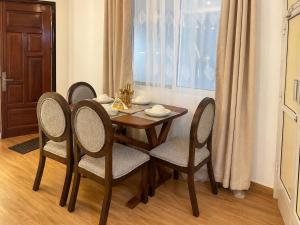 Luxury 1BR with Pool & Stunning Sea Views