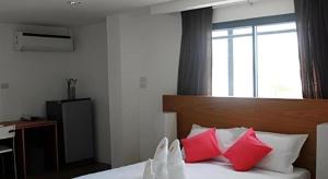 Iroom Hotel