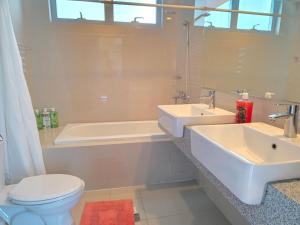 BGC Uptown Parksuites Luxury Two Bedroom Zen inspired Unit Steps to Mitsukoshi Grand Hyatt Hotel and St Lukes