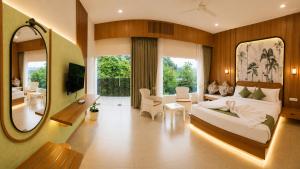 Brookside Munnar, Couples & Family Only by Munnarism