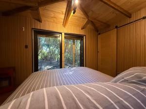 Cabaña en cordillera de Los Andes