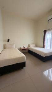 SR Hotel