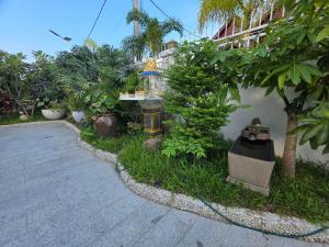 Bokor Falls Retreat