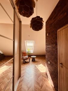 Botanical Manor Apartment & free parking
