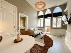 Sunset Modern Flat 3