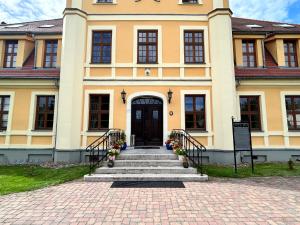 Pałac w Rymaniu
